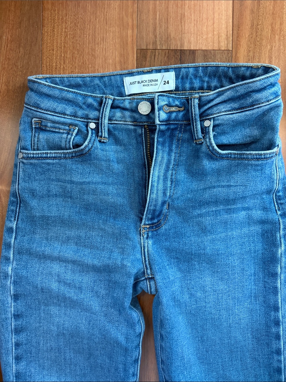 Just Black High-Rise Light Blue Women's Jeans